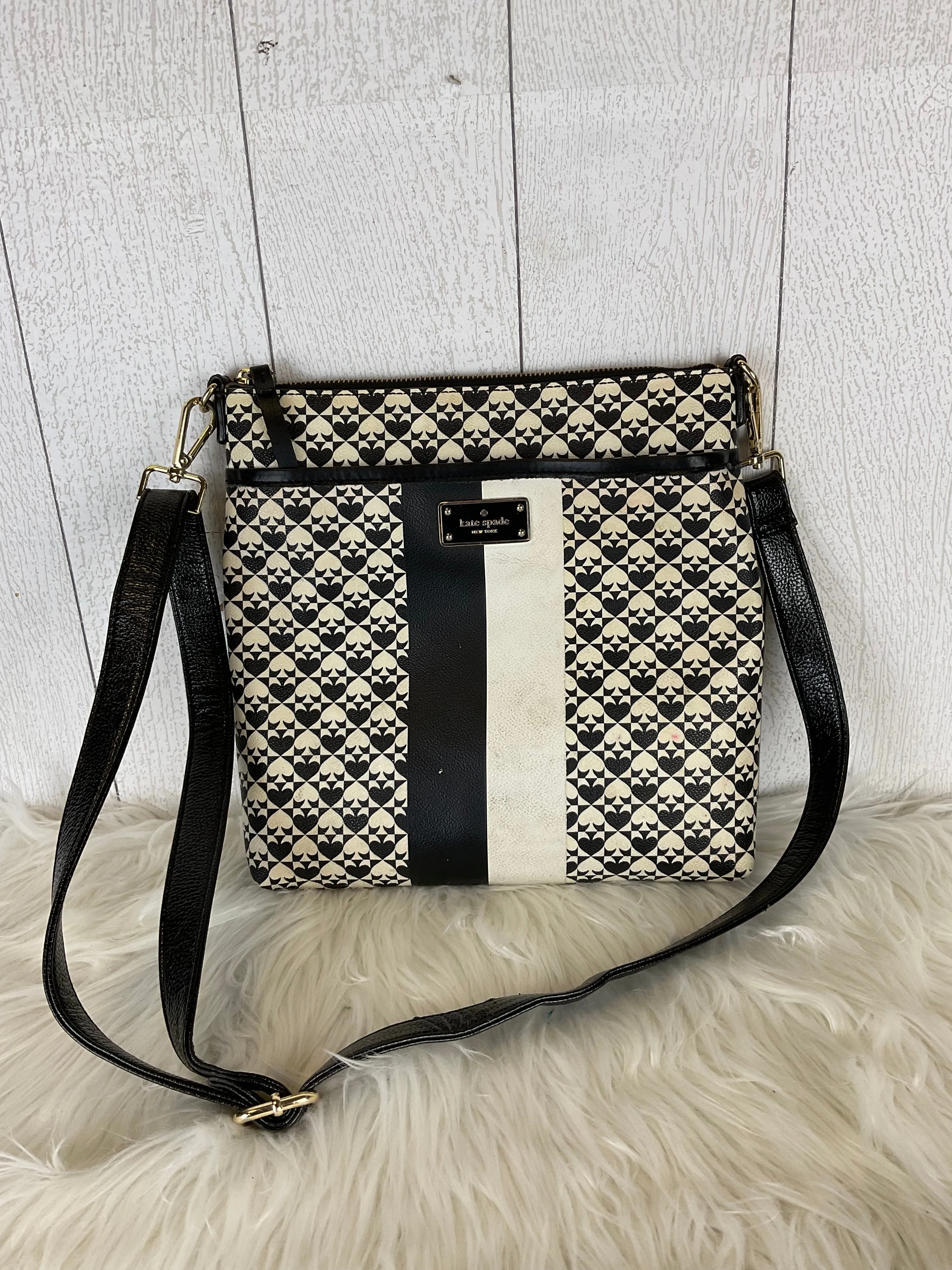 Crossbody Designer By Kate Spade, Size: Medium