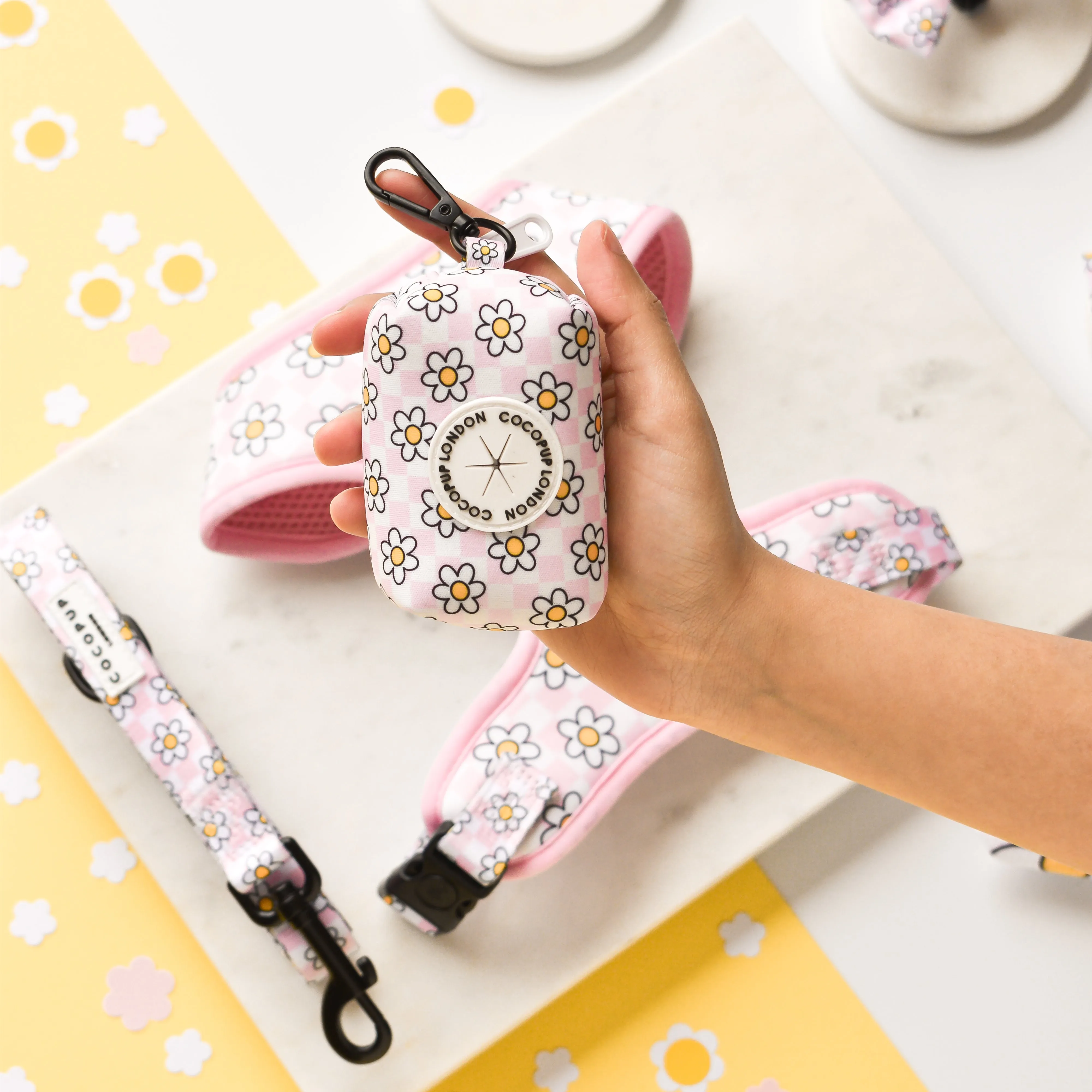 Daisy Gingham Rave Poop Bag Holder