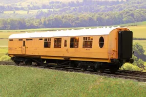 Darstaed D24-1-02A Finescale O Gauge LNER Thompson Mainline BTK (Brake/Third Class) Coach, Teak '1927'