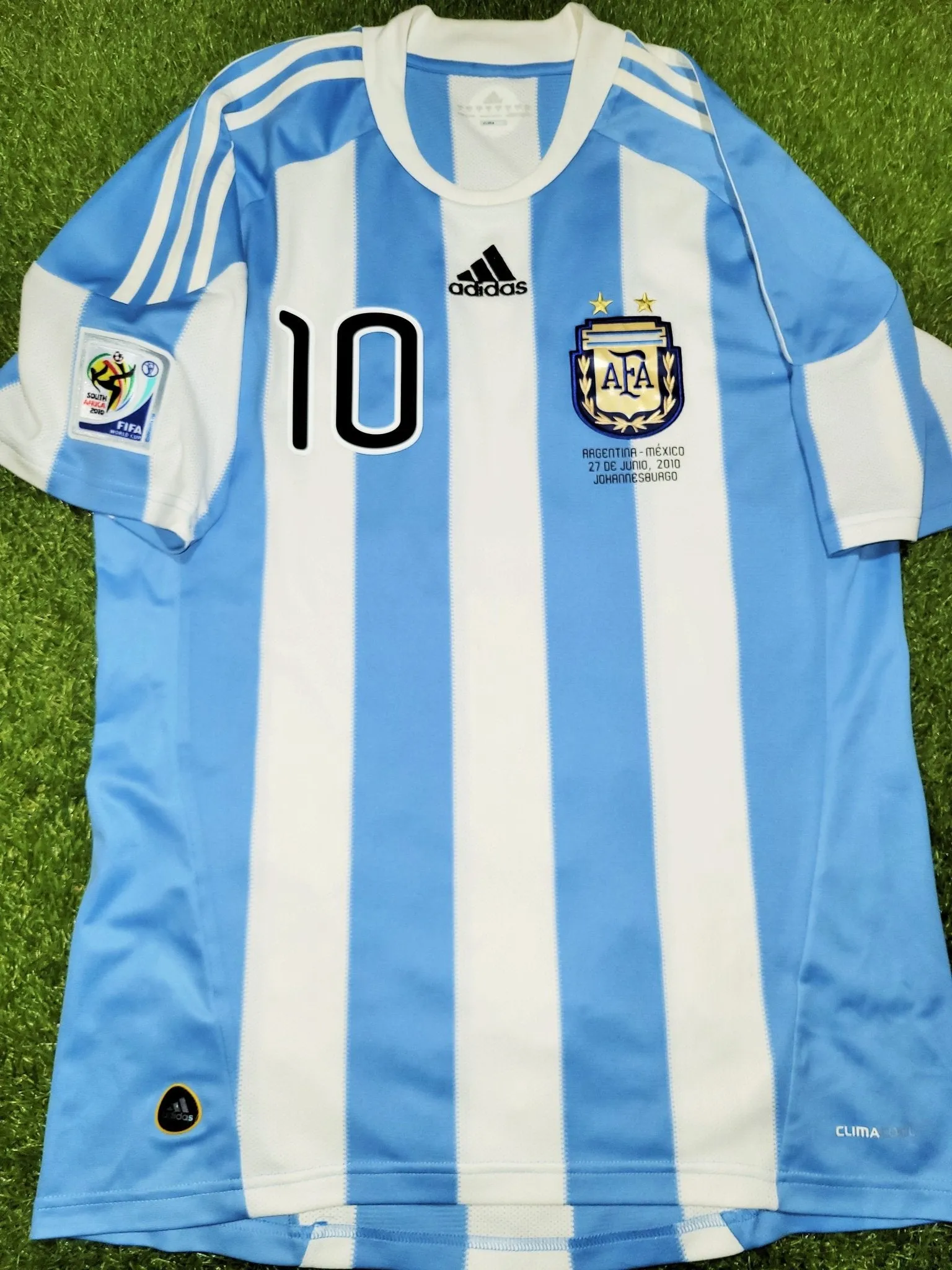 Messi Argentina 2010 WORLD CUP Home Soccer Jersey Shirt M SKU# P79919