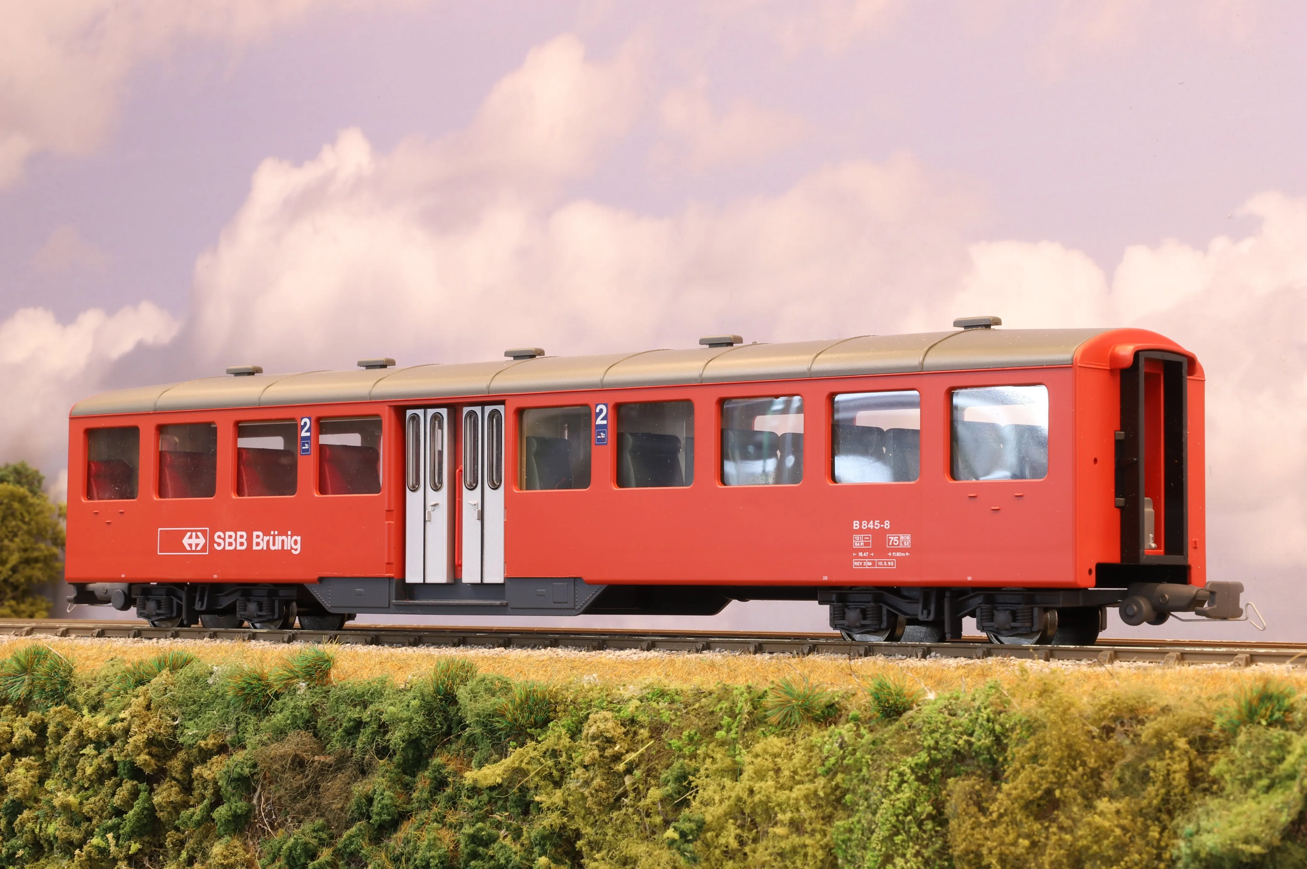 Optimized Product Title: SBB Alpin Line Roco 50542 1:45 Scale Swiss Railway 2nd Class Passenger Coach