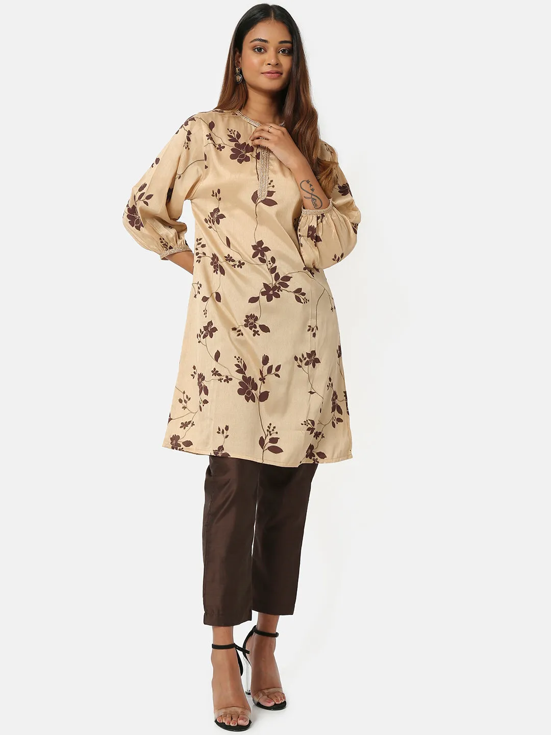 Sunehri Beige Bishop-Sleeves Kurta